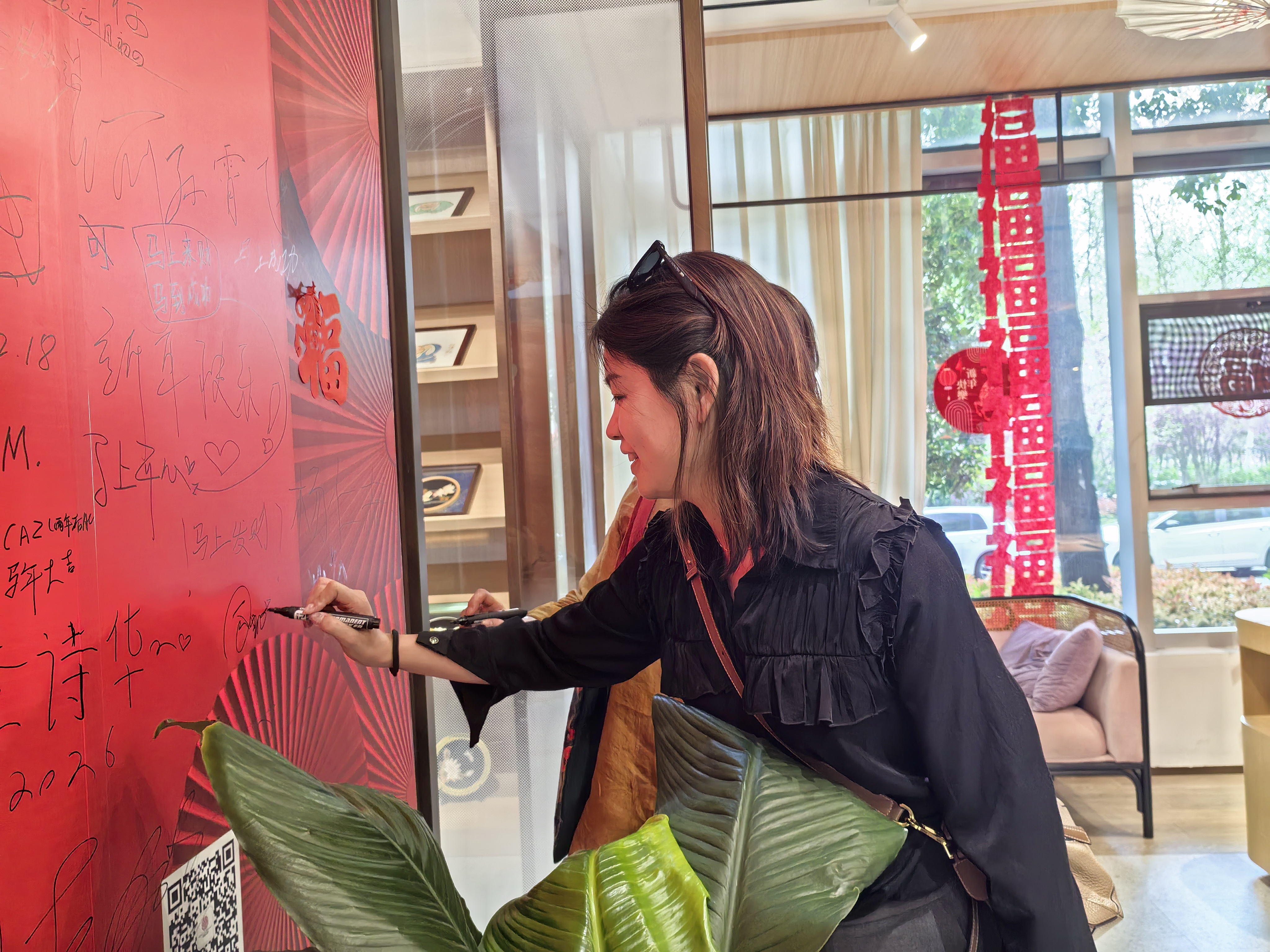 图片4.jpg 图片4.jpg